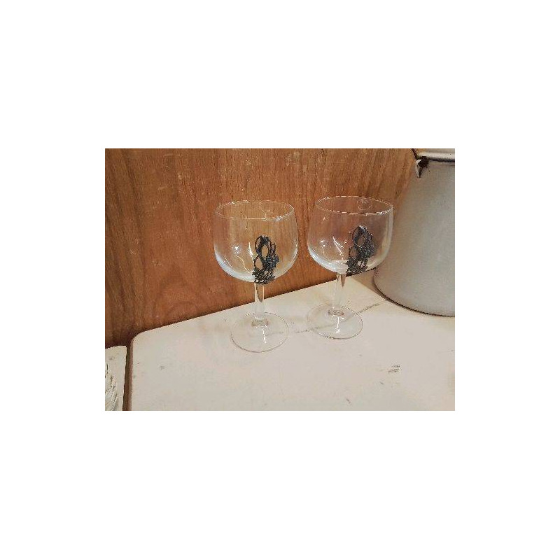 VERRE ORNEMENT EN ETAIN