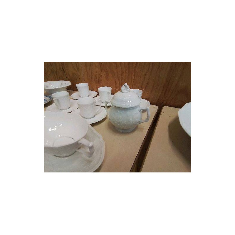 SUCRIER EN PORCELAINE DE LIMOGES