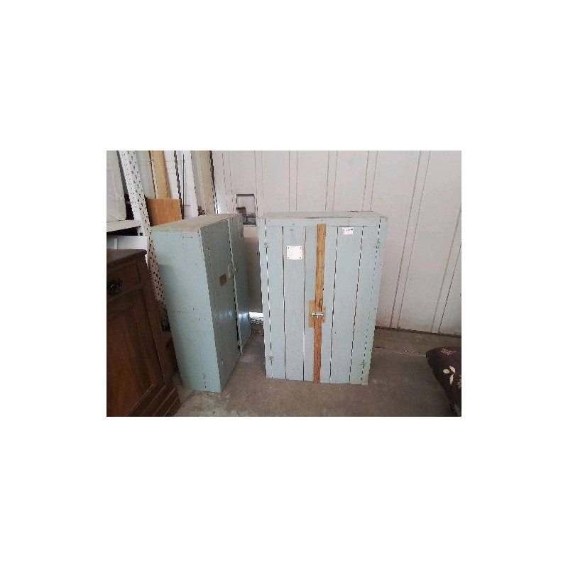 ARMOIRE DE RANGEMENT 