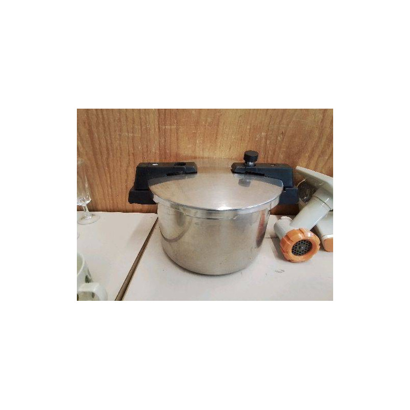 COCOTTE MINUTE 