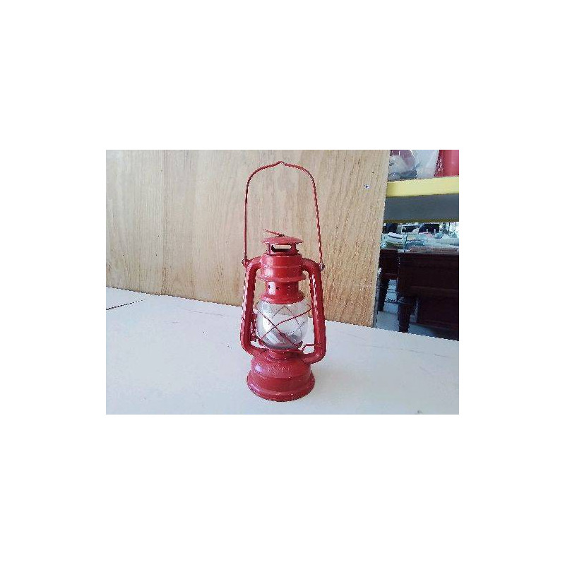 LAMPE À HUILE TEMPÊTE ROUGE 