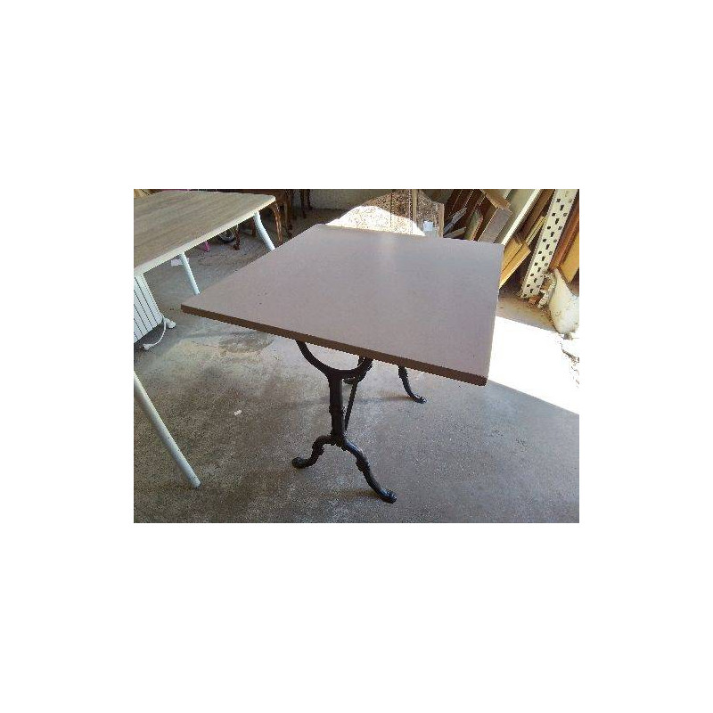 PETITE TABLE BISTROT PIED EN FONTE 