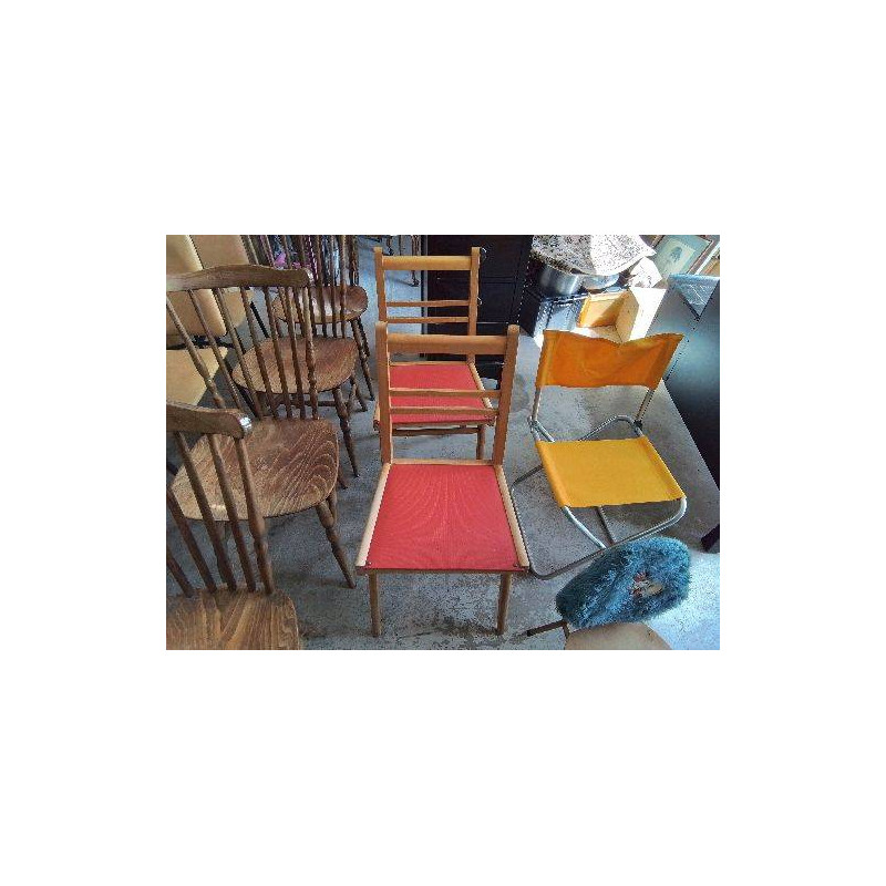 CHAISE ROUGE ANNÉE 70 SKAÏ 