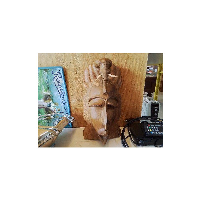 MASQUE AFRICAIN 
