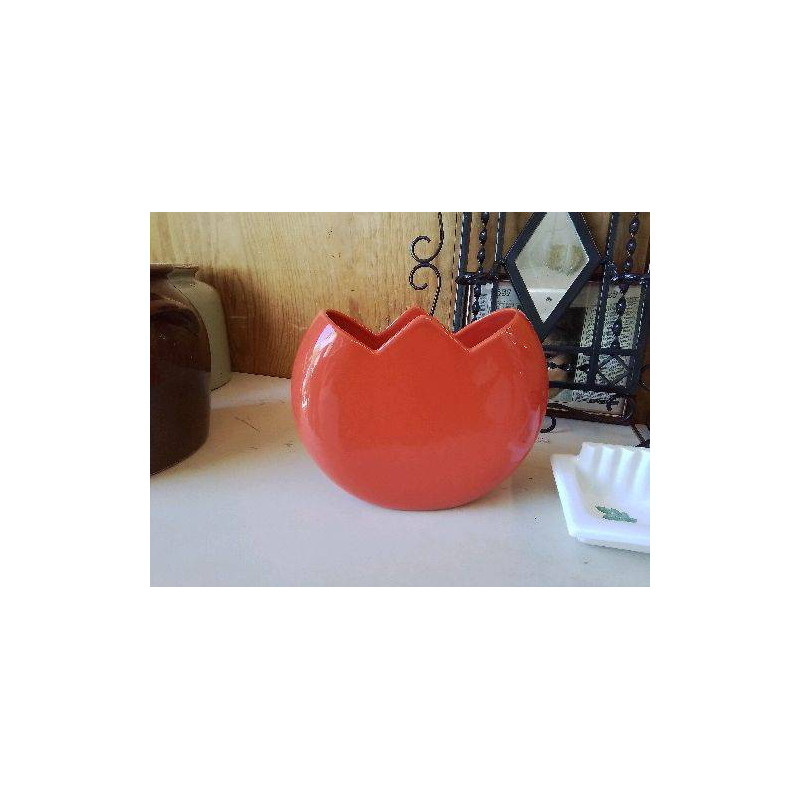 VASE EN FORME DE FLEUR