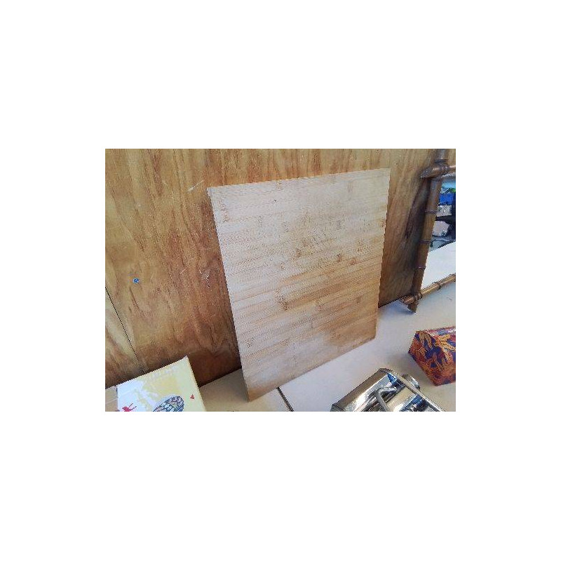 PLANCHE A DECOUPER 