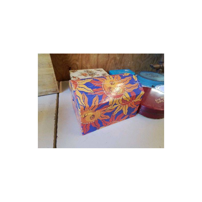BOITE MOTIF SOLEIL