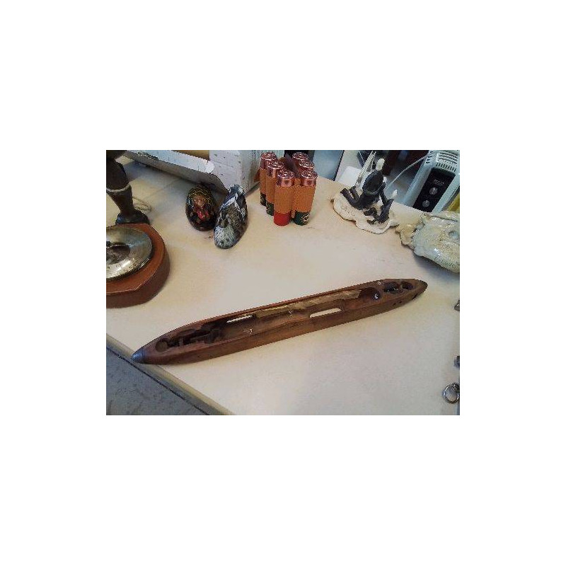 NAVETTE DE METIER A TISSER 