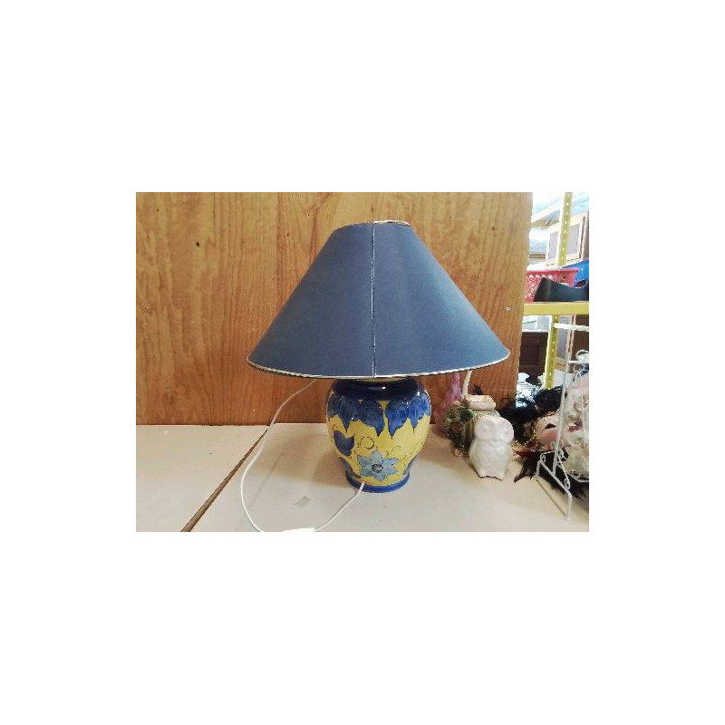 LAMPE A POSER