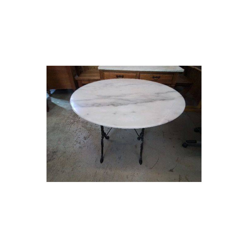TABLE RONDE EN MARBRE
