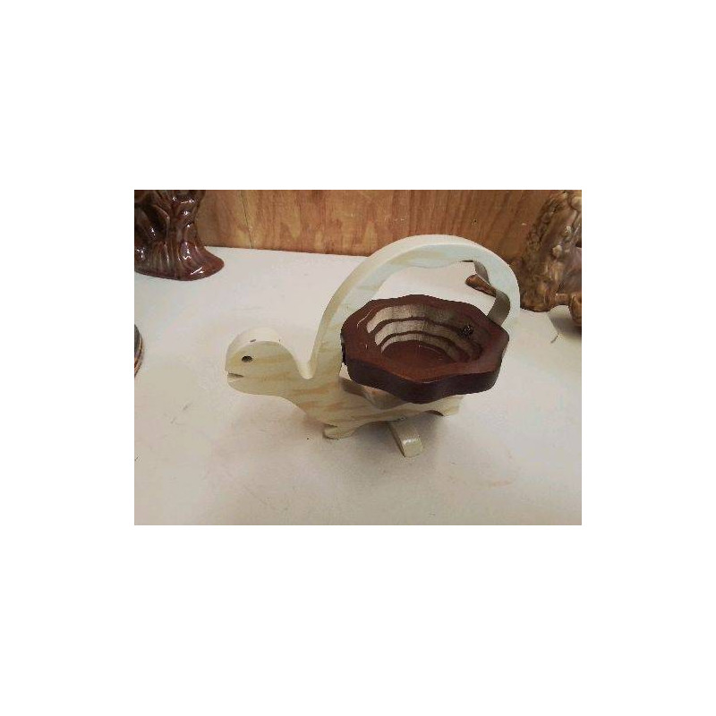 TORTUE EN BOIS 