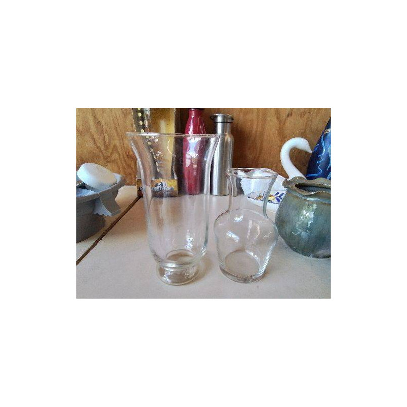 PETIT VASE EN VERRE 