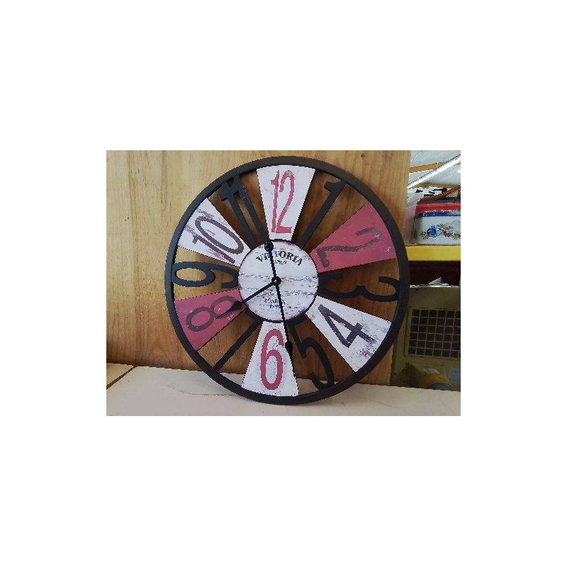 PENDULE MODERNE 