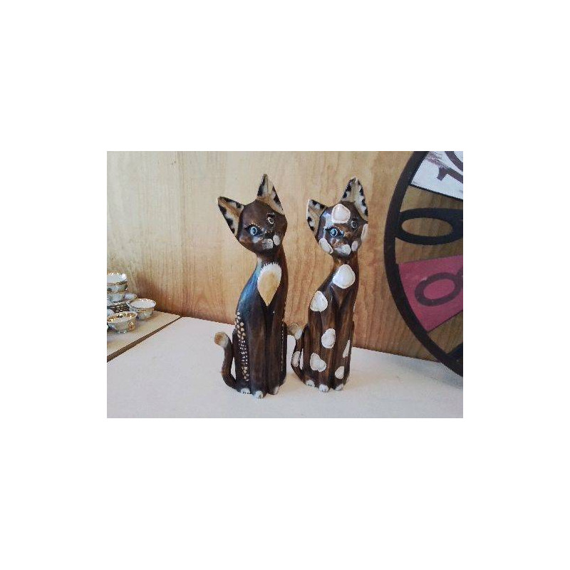 CHAT EN BOIS