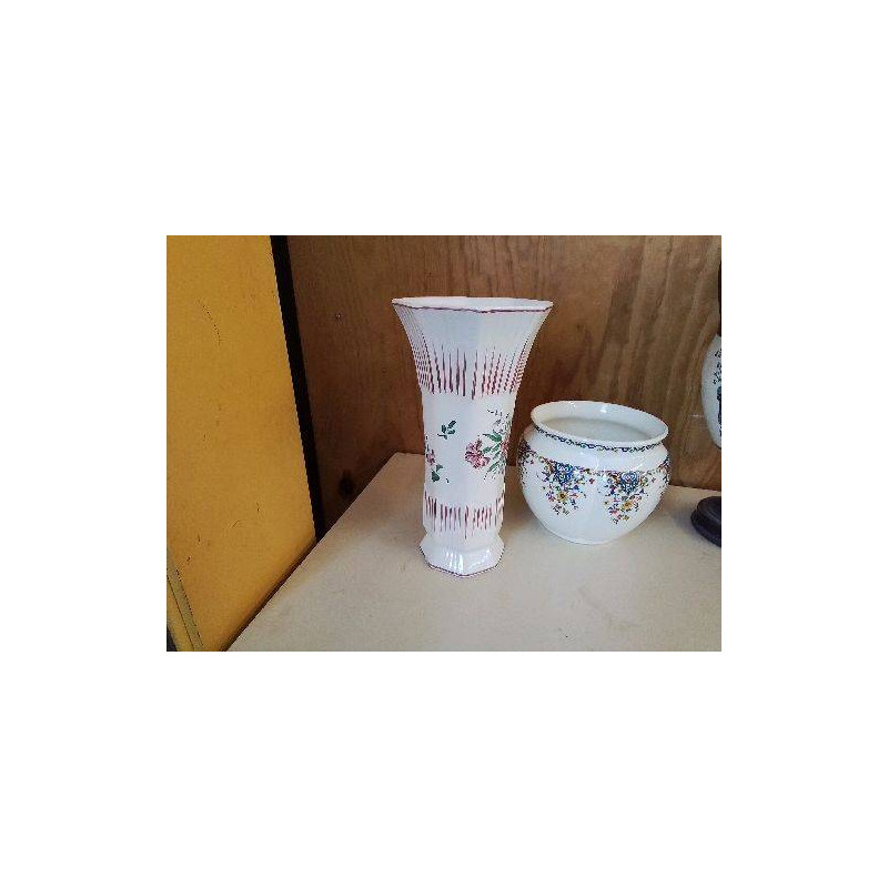 VASE EN AFAIENCE ST CLEMENT