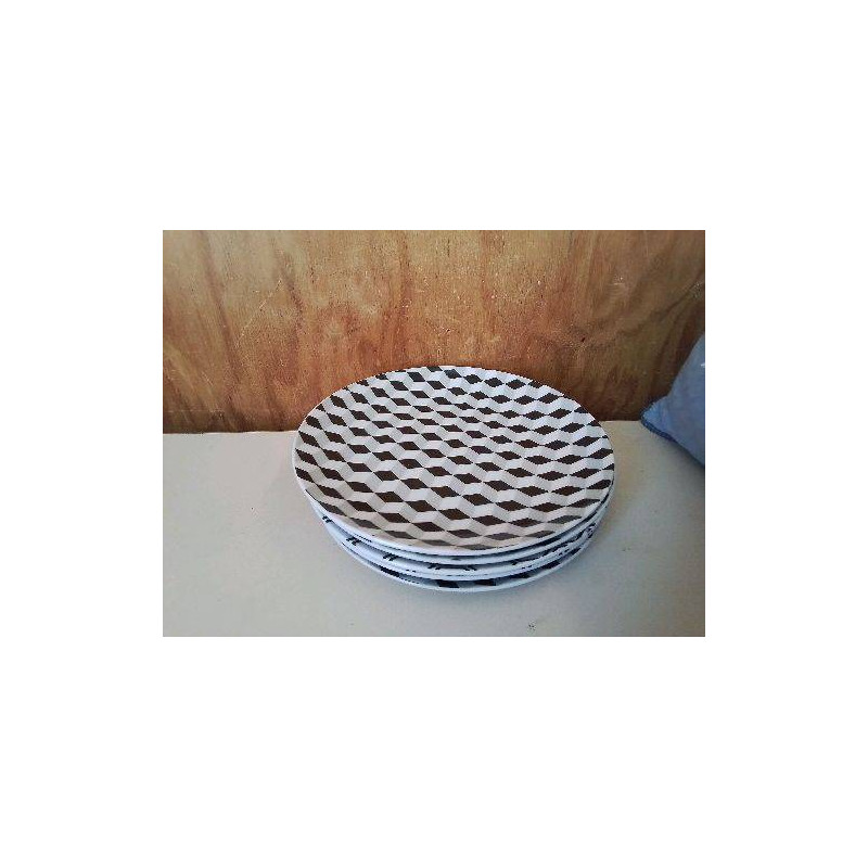LOT DE 5 ASSIETTES À DESSERT MOTIF 