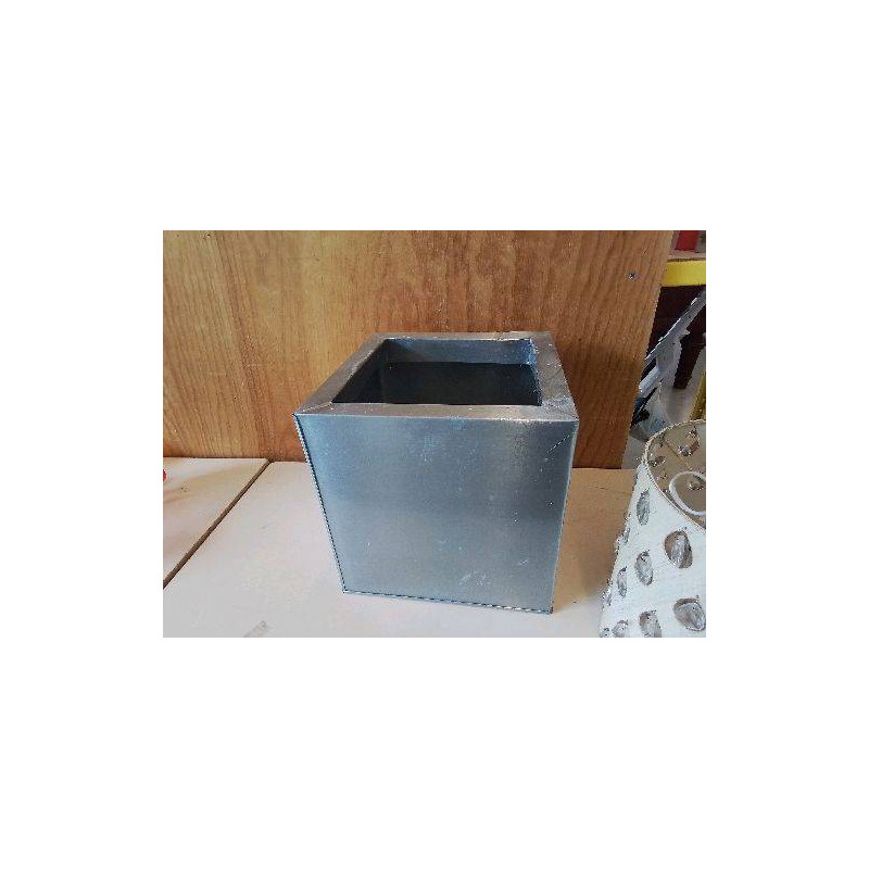 POT METALIQUE 