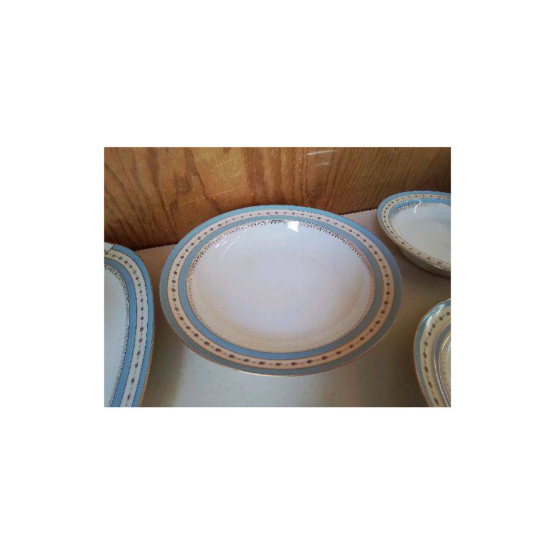 PLAT CREUX DE SERVICE 