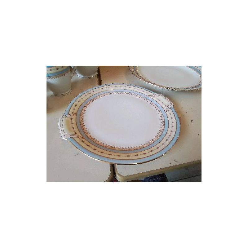 PETIT PLAT DE SERVICE A ANSES