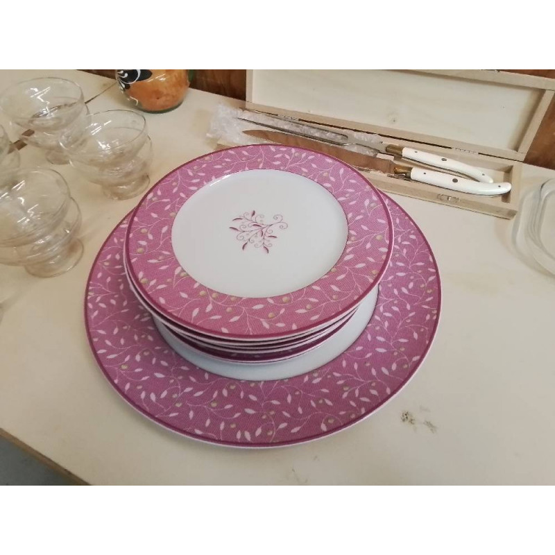 SERVICE VIOLET MOTIF FLORAL 