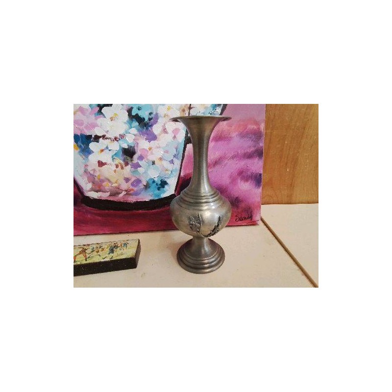 VASE EN ETAIN 