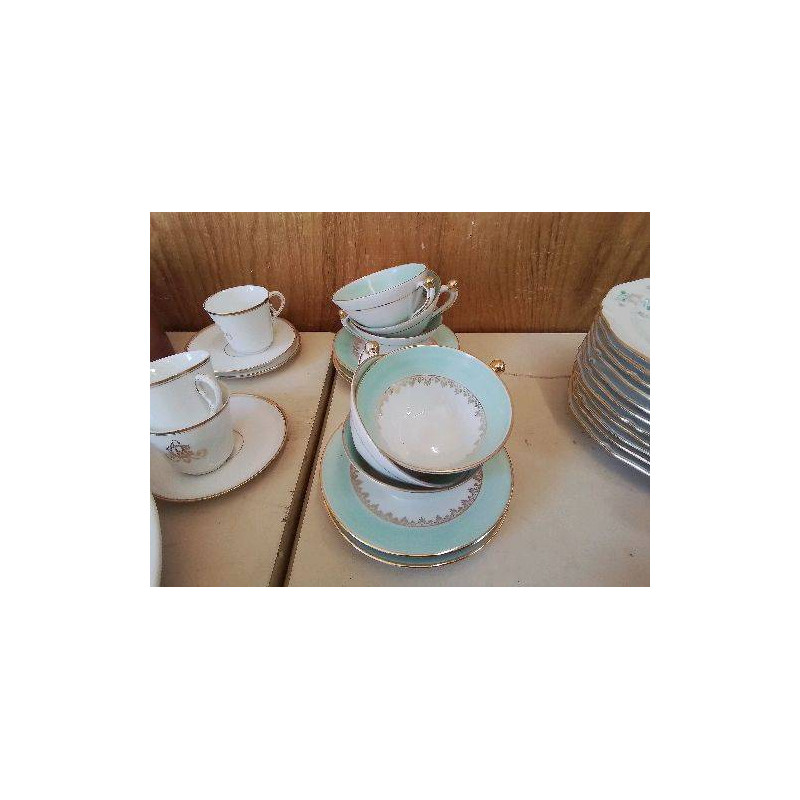 PETITE TASSE ET SOUCOUPE BLEU BORDURE DORÉ 