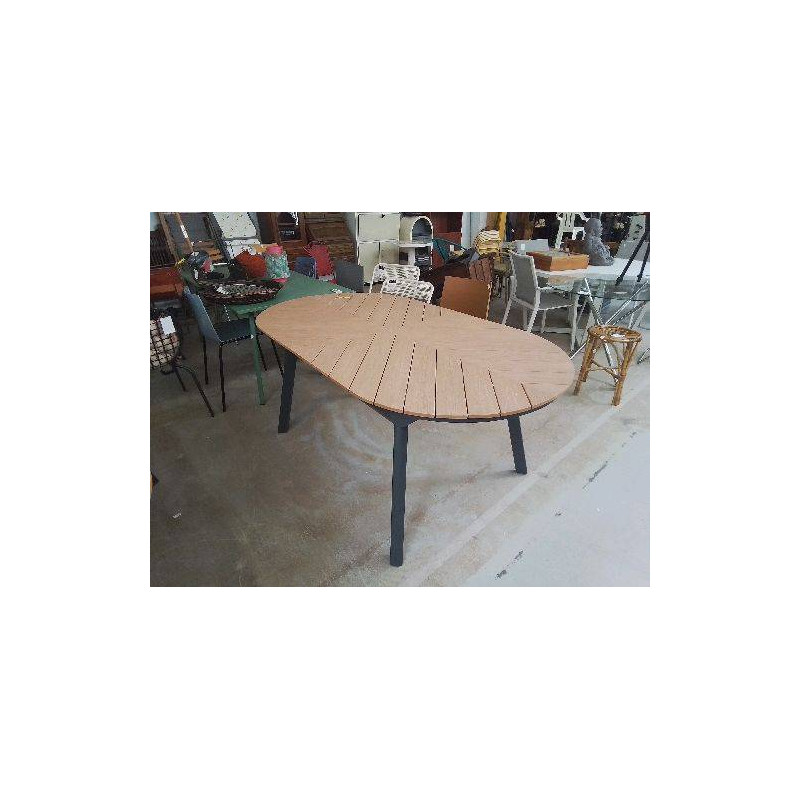 TABLE DE JARDIN EXTENSIBLE 8 À 10 PERSONNES REF OVISAV1-BJ611265-HJ