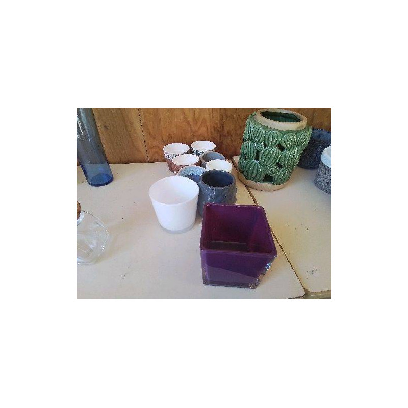 CACHE POT 