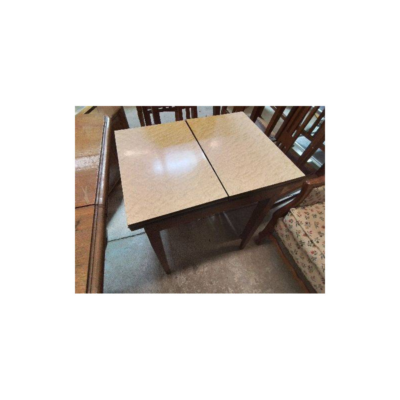 PETITE TABLE A RABAT