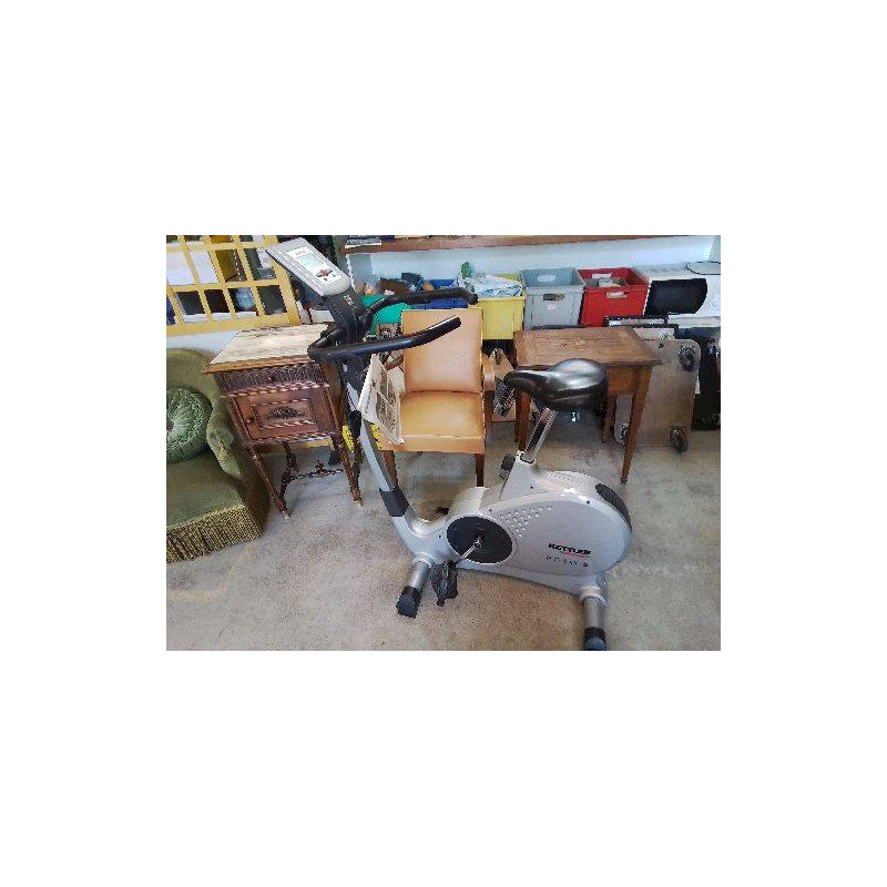 VELO D’APPARTEMENT 