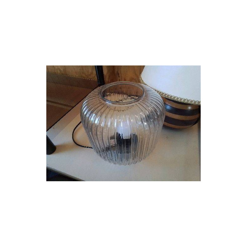 LAMPE A POSER
