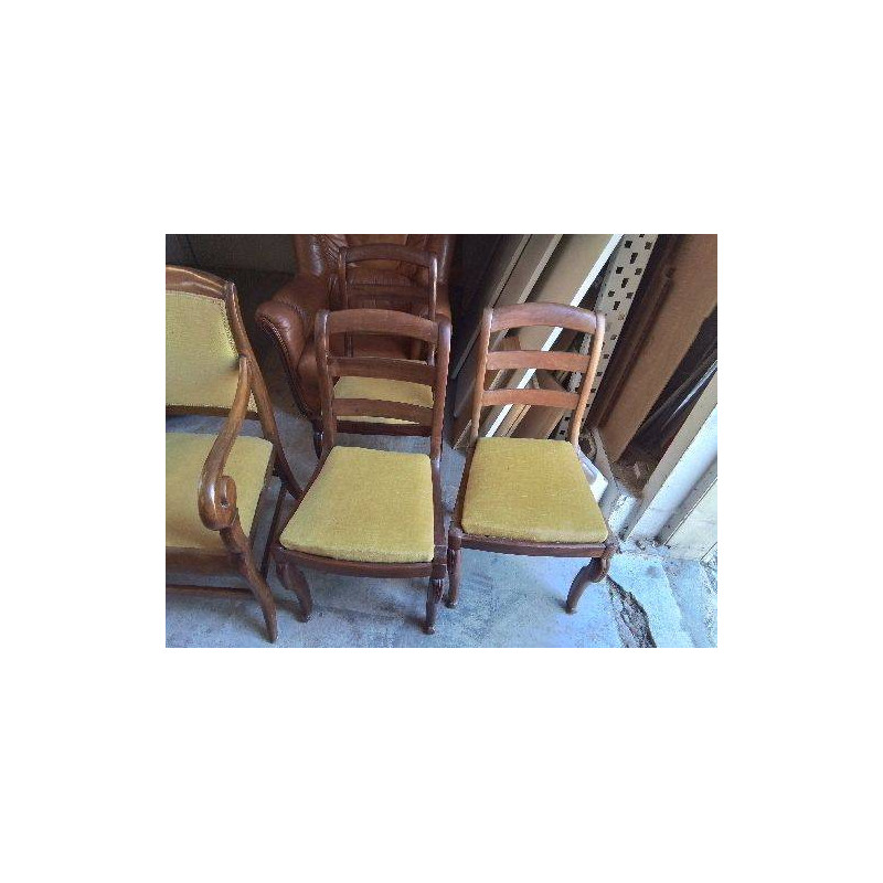 CHAISE JAUNE 