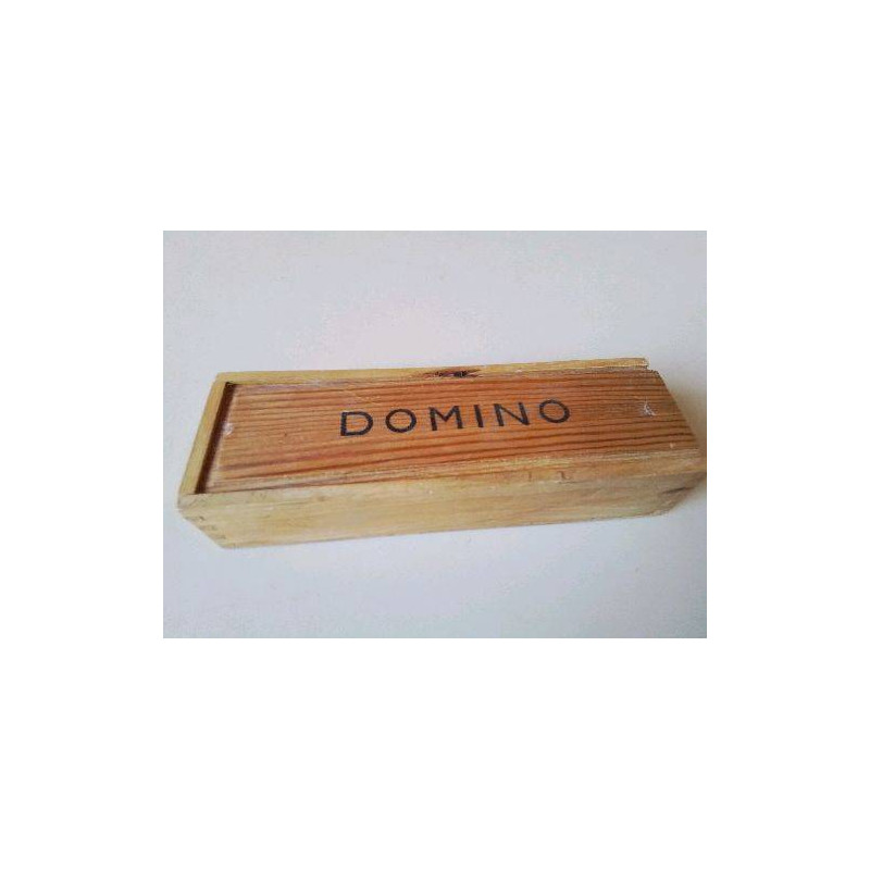 DOMINO