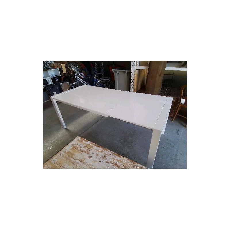 TABLE DE SALLE A MANGER BLANCHE METALIQUE 
