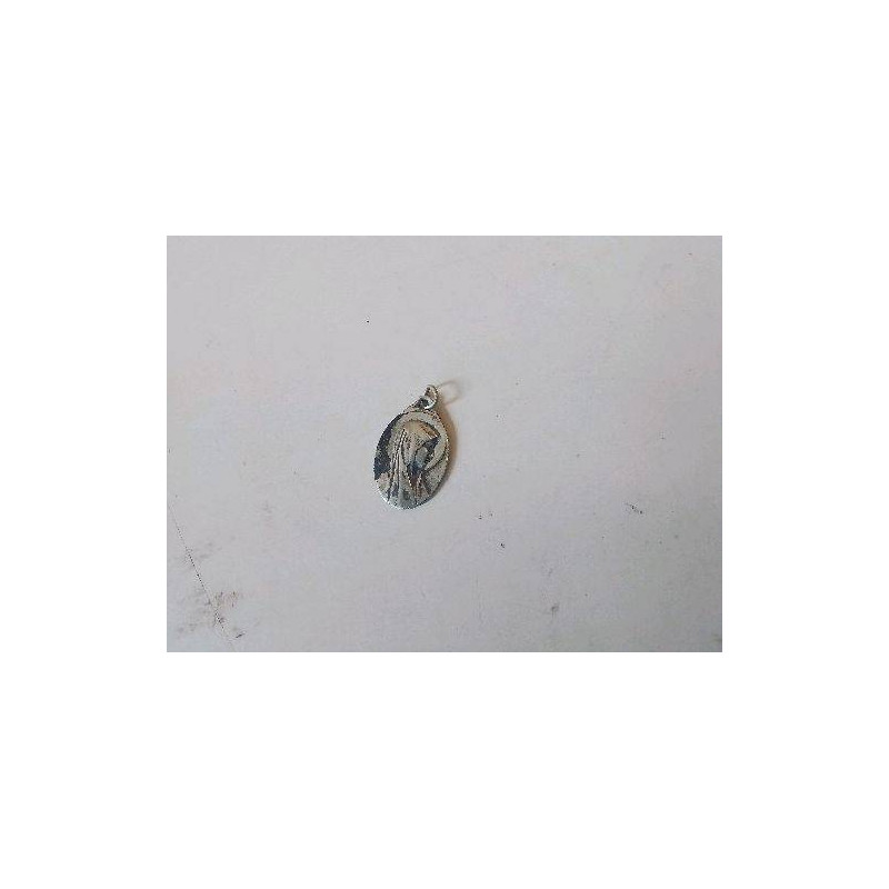 MEDAILLON DE LA VIERGE MARIE 