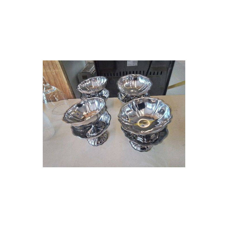 LOT DE 8 COUPES A INOX 