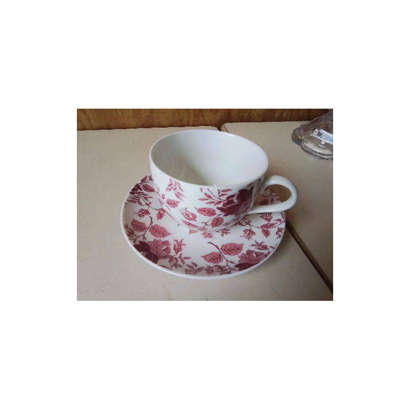 TASSE AVEC SOUCOUPE 