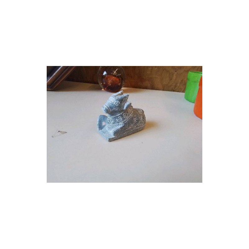 FIGURINE D’UN BŒUF 