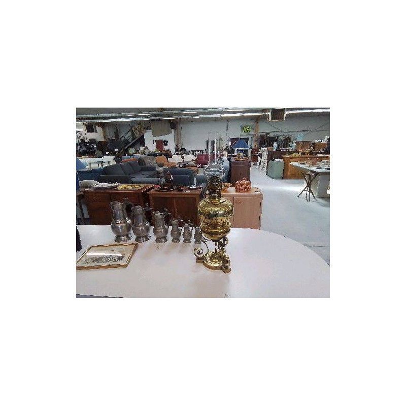 GRANDE LAMPE A PETROLE EN LAITON