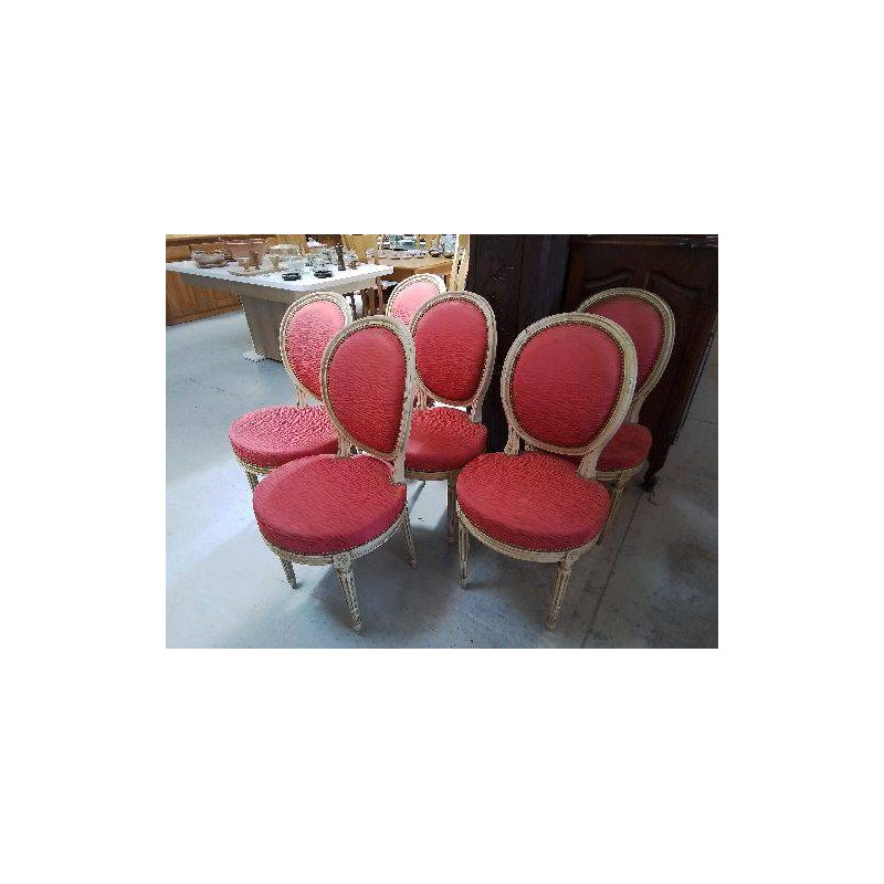 CHAISE MEDAILLON STYLE LOUIS XV 