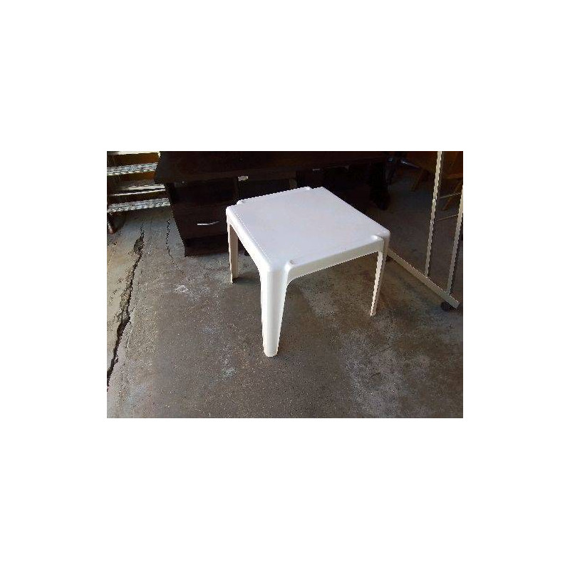 PETITE TABLE ENFANT
