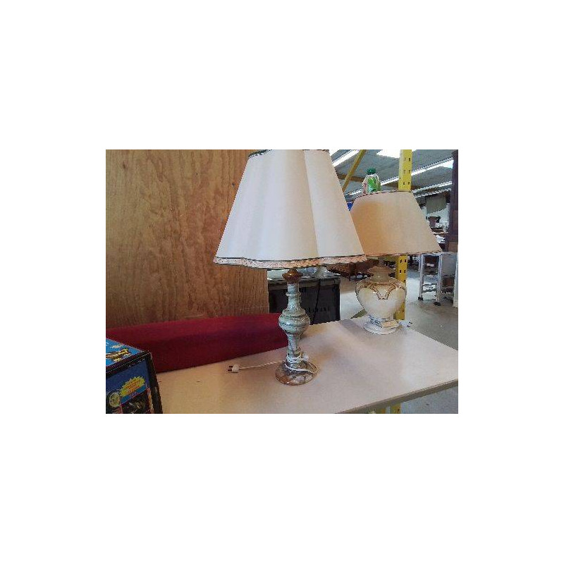 LAMPE EN ONYX