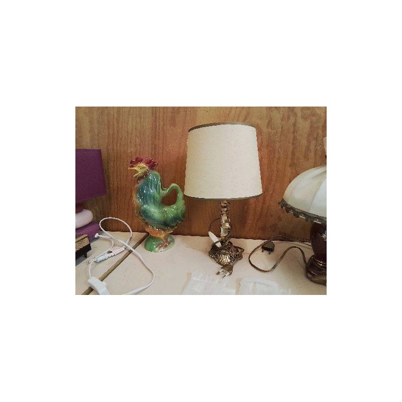 PETITE LAMPE A POSER PIÈTEMENT LAITON