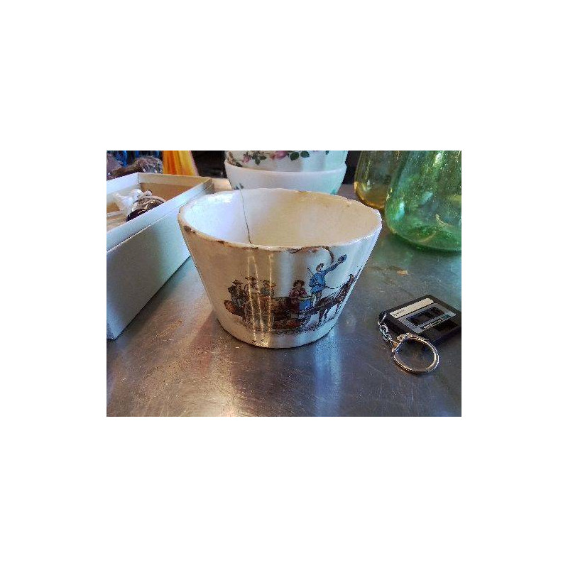 TASSE ANCIENNE 