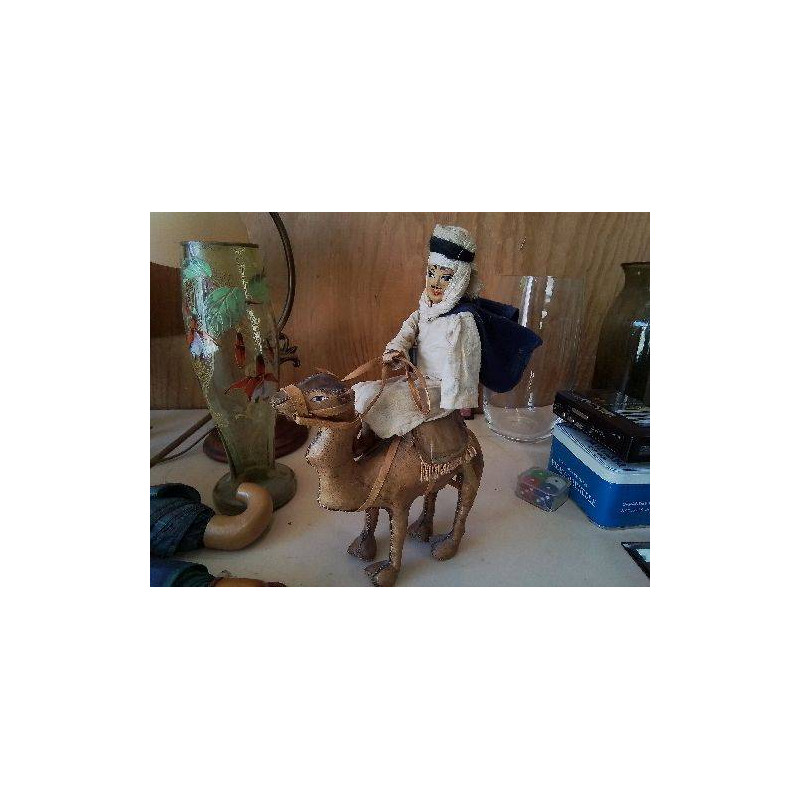 CAVALIER SUR CHAMEAU EN CUIR 