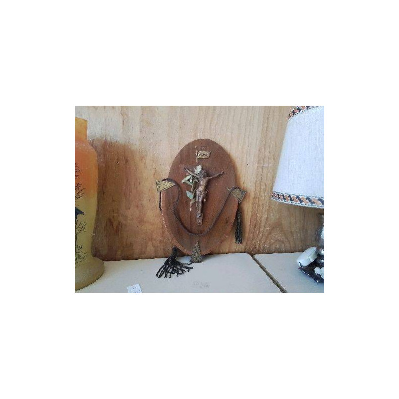 CRUCIFIX MURAL
