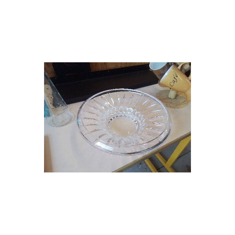 COUPE EN CRISTAL