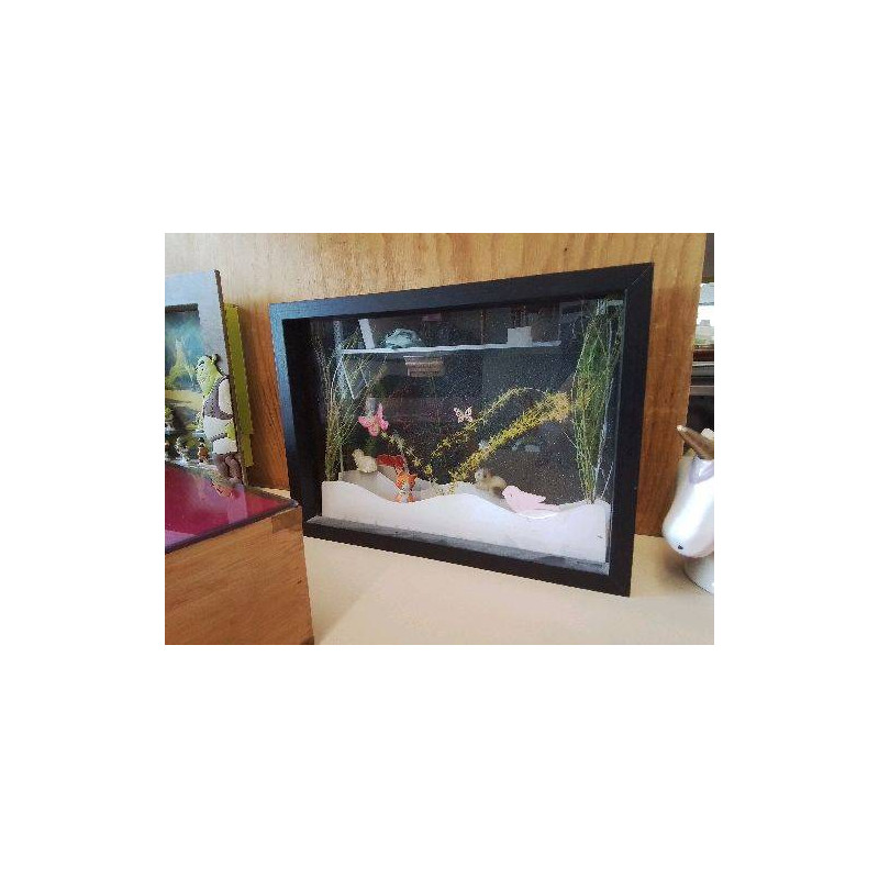 DIORAMA AUX CHATS