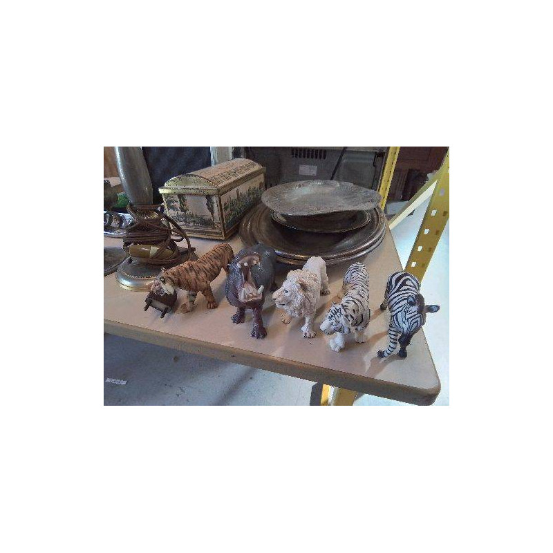FIGURINE ANIMAL SAUVAGE 