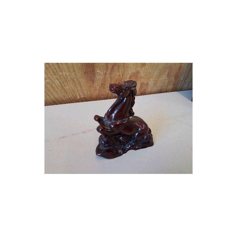 FIGURINE CHEVAL